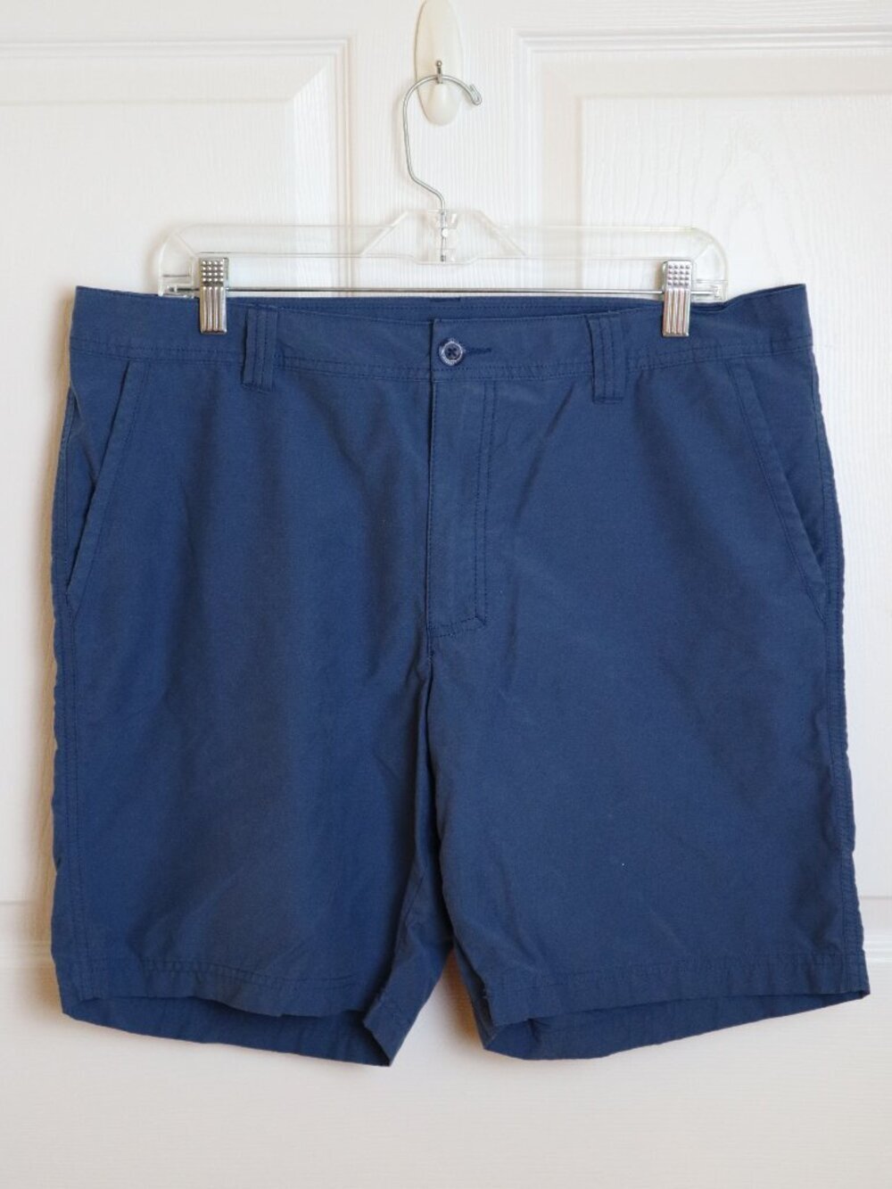 Columbia Mens Chino Shorts Sz 36 Large Blue Cotton Blend 7 1/2" Inseam